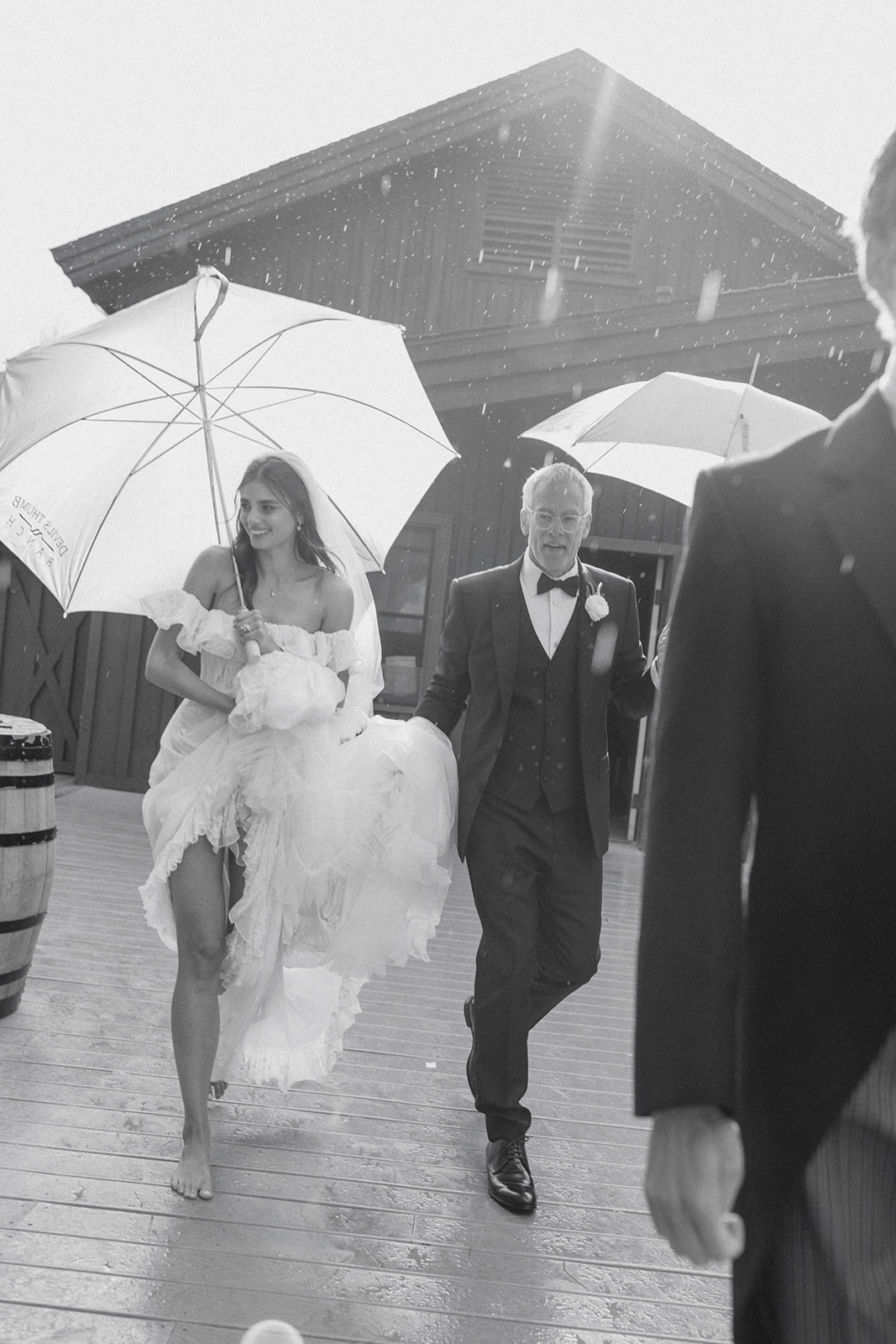 Taylor + Danny, image size:1067x1600