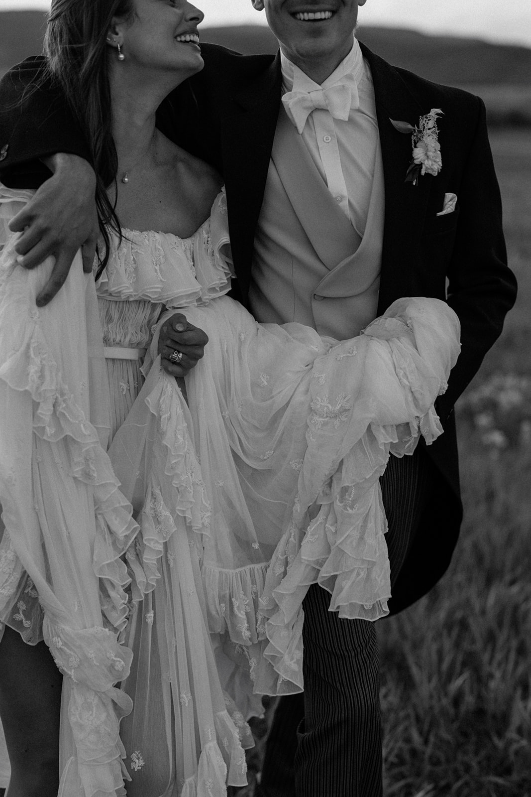 Taylor + Danny, image size:1067x1600