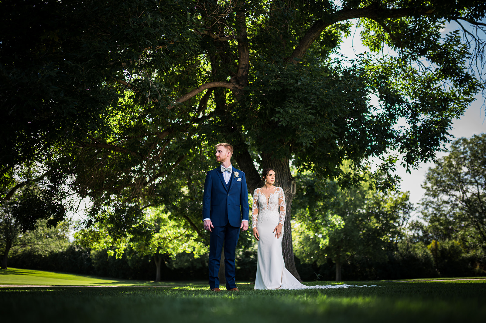 Darius Harris and Jassi Rideaux are tied the knot Friday at Knotting Hill  Place, a chateaulike mansion near Lewisville Lake. The two met on a night  about town in Los Angeles, Jassi Rideaux met Darius ..., image size:1600x1065