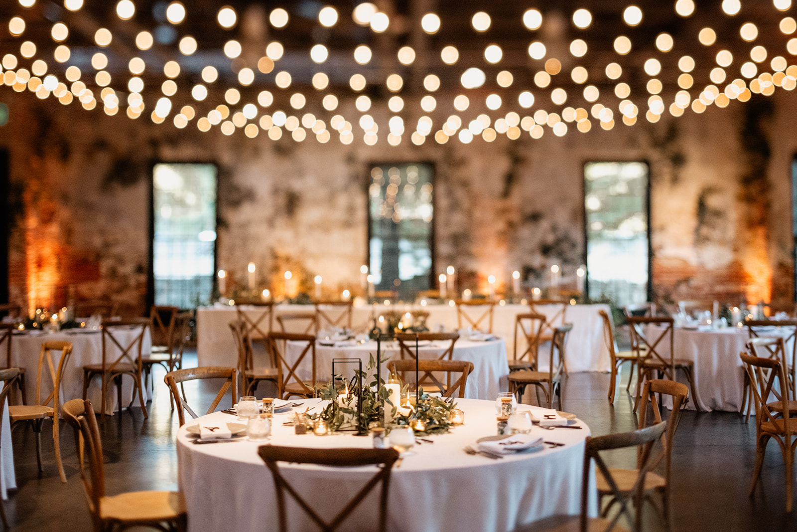 A perfect day regardless 😂🙌🏻 #wedding #weddingfail #marriedlife #makeup  #beauty #greenscreen, image size:1600x1067