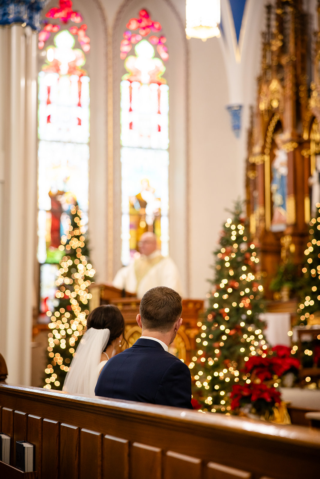 The Christmas wedding of your dreams!❄️🎄 #christmaswedding  #weddingreception #weddingcontentcreator #christmasdecor Content for @Siena  \u0026 Co. Events 🥂, image size:1067x1600