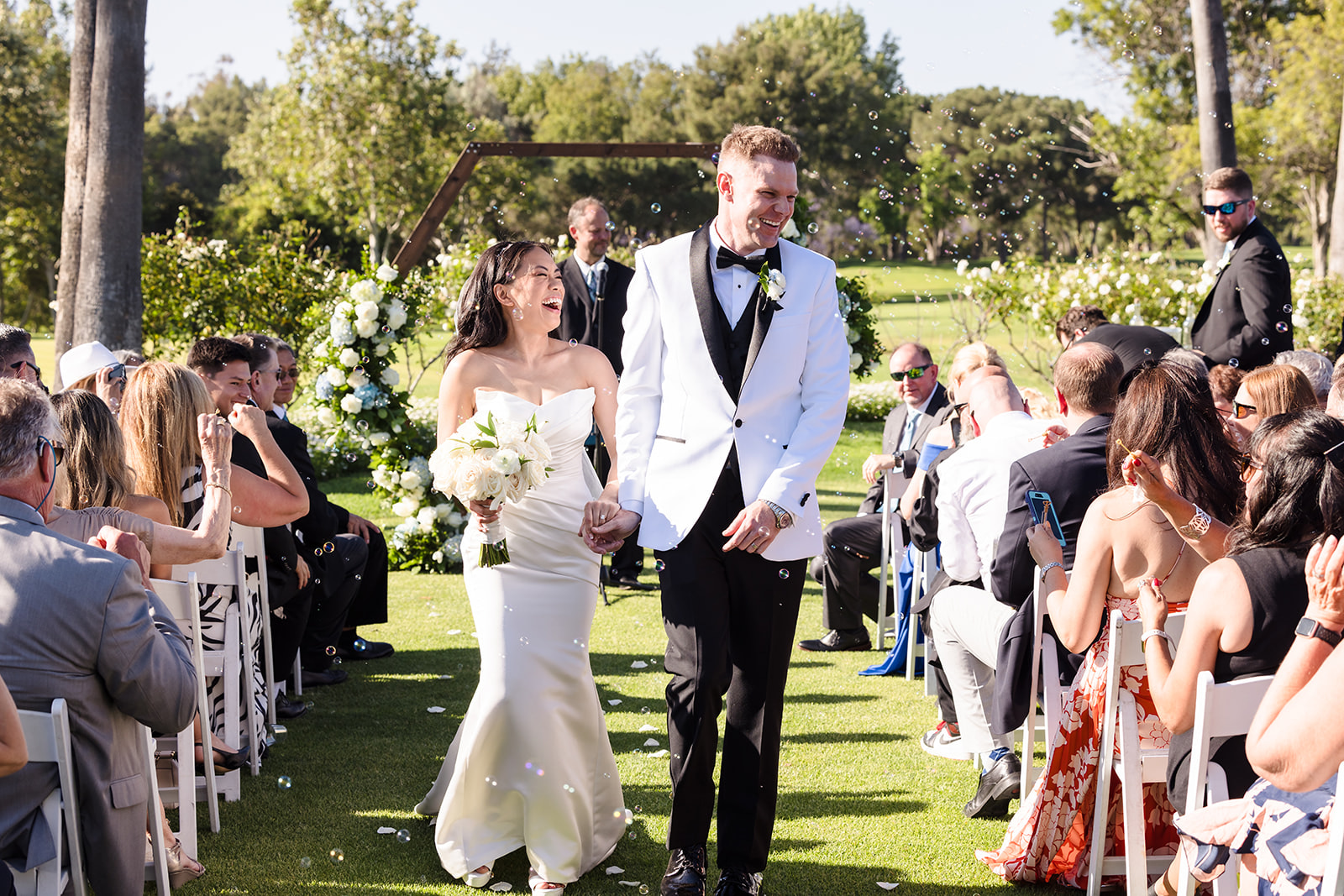 los coyotes country club dress code Los Coyotes Country Club Wedding Guide