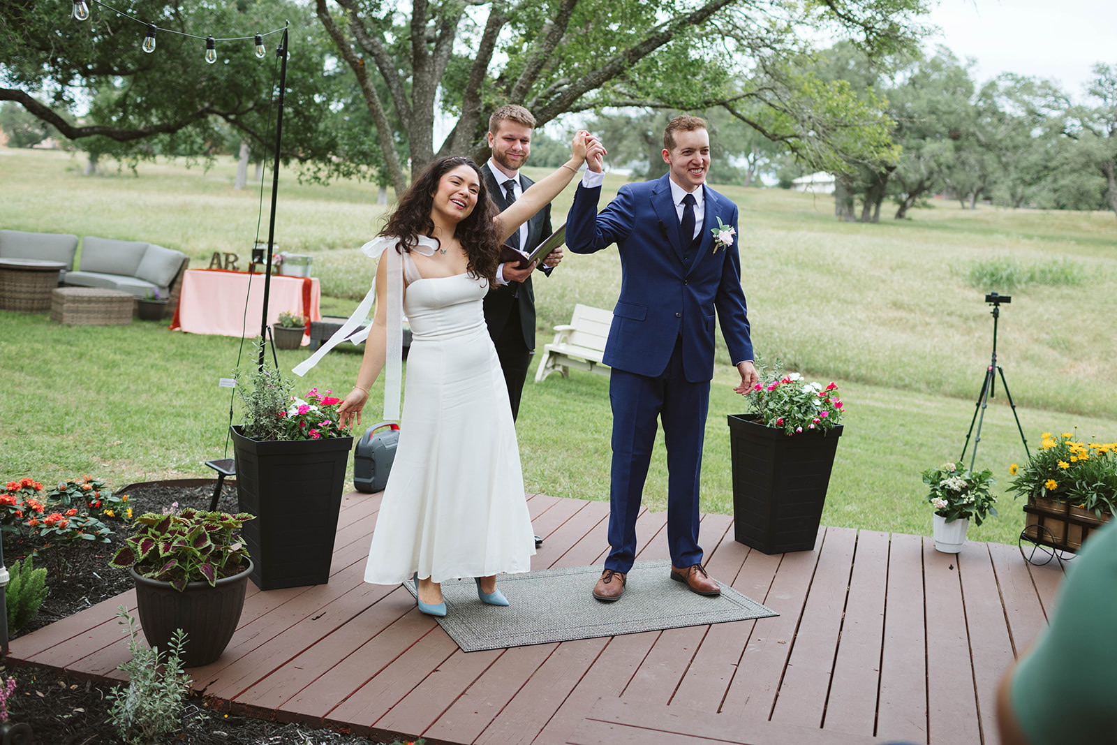 Backyard Wedding Photo