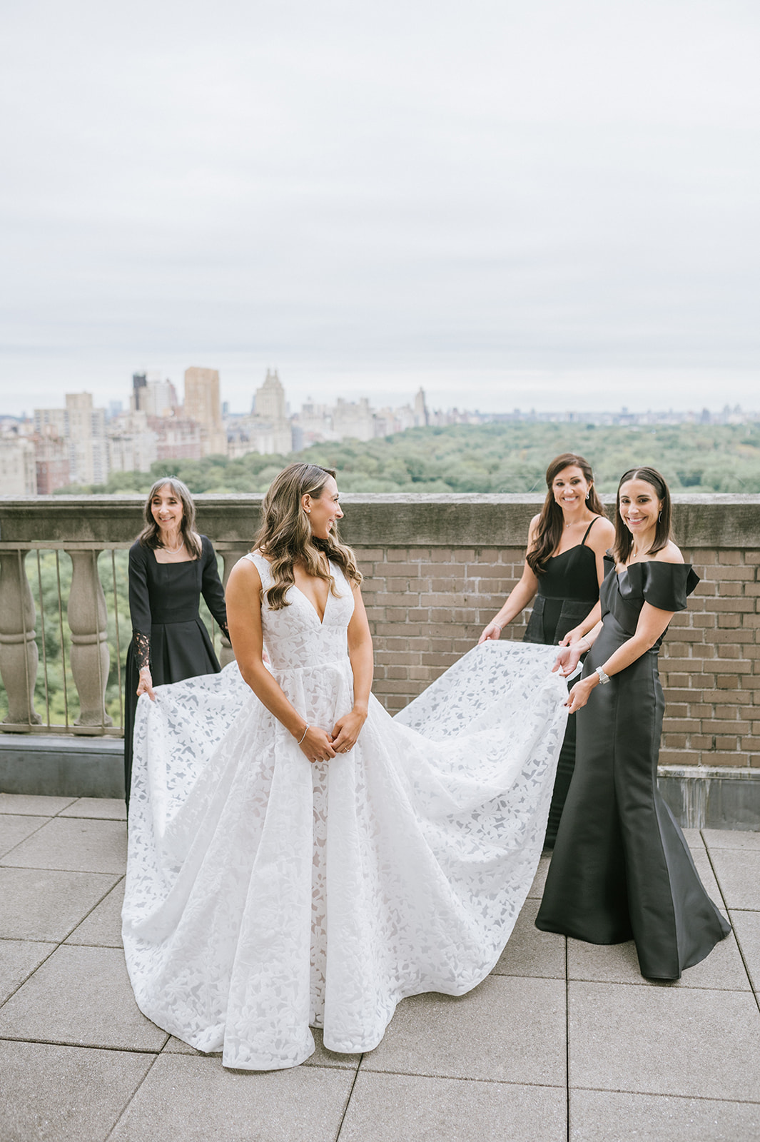 A Modern & Classic NYC Wedding at the New York Athletic Club - New Jersey  and New York Wedding Photography and Video