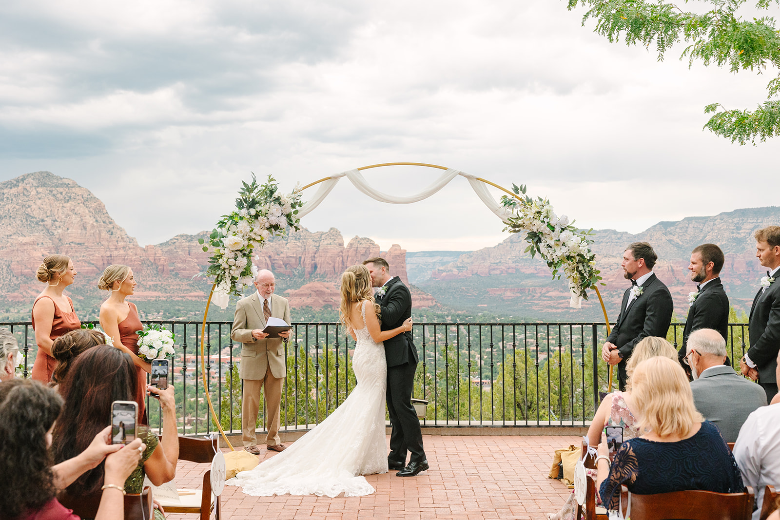 ceremony at sky ranch lodge weddings sedona