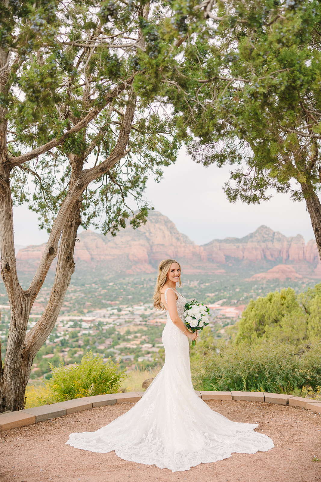sedona bride at sky ranch lodge
