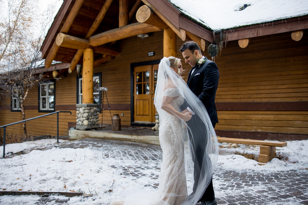 mountain backdrop wedding
