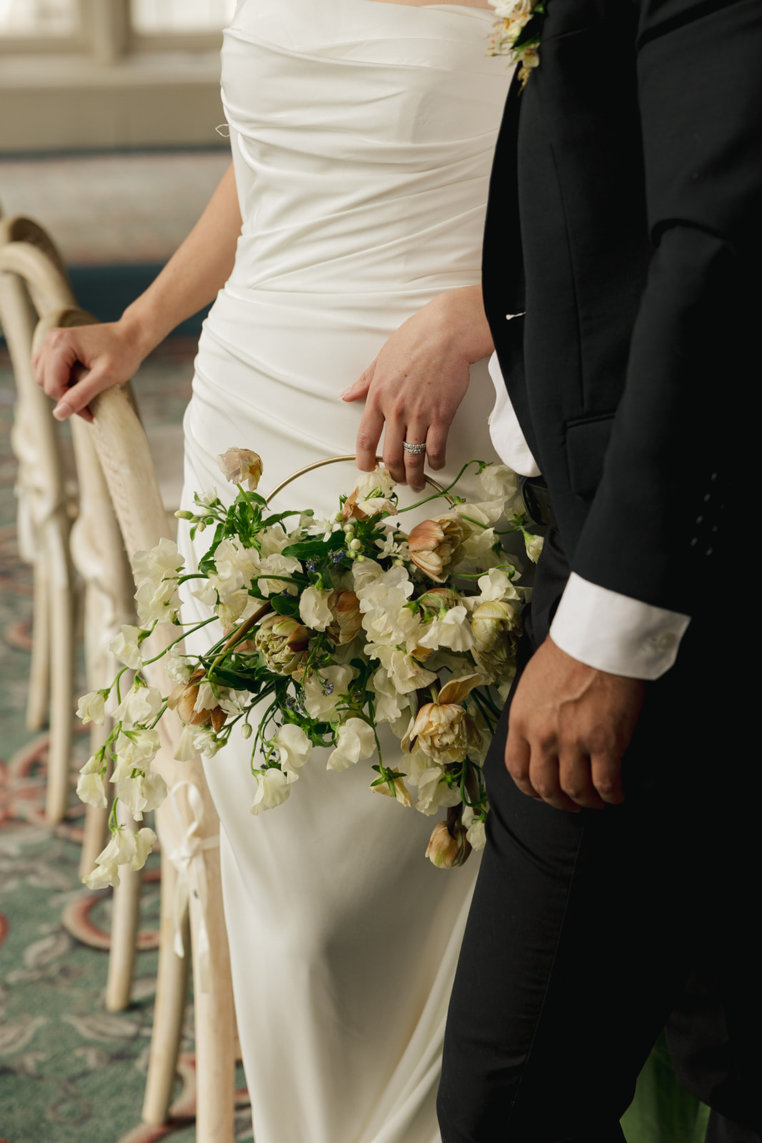 Columbia Club Indianapolis Spring Wedding - halinowska.com, image size:1067x1600